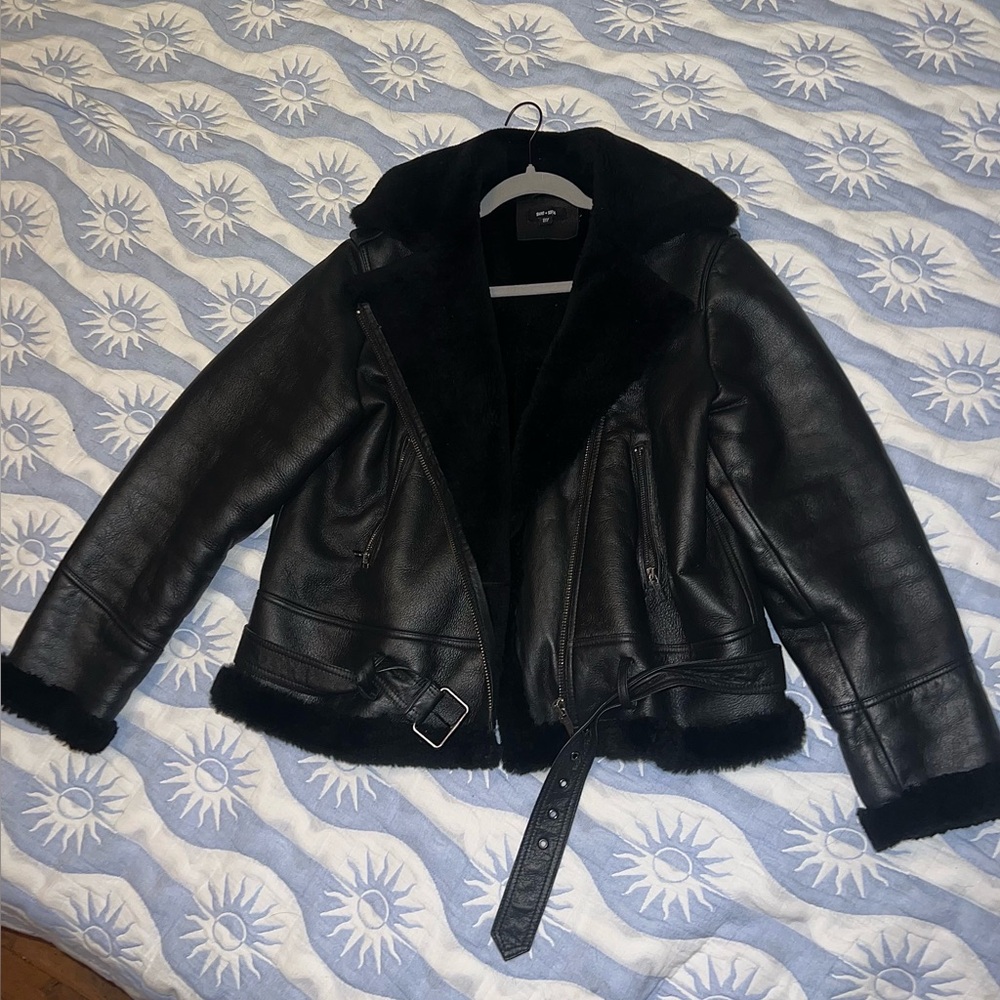 Real Leather & Shearling Biker Jacket - Picture 4 of 6